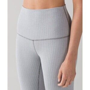 Lululemon Wunder Under Pant (Hi-Rise) size 6